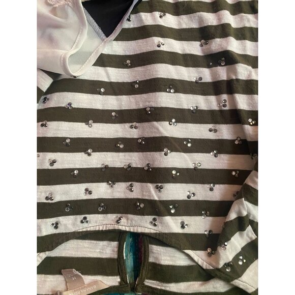 12-Piece Women’s Top Lot – Size Medium – Mixed Styles Boho, Lace, Casual, Lightw - Picture 6 of 11